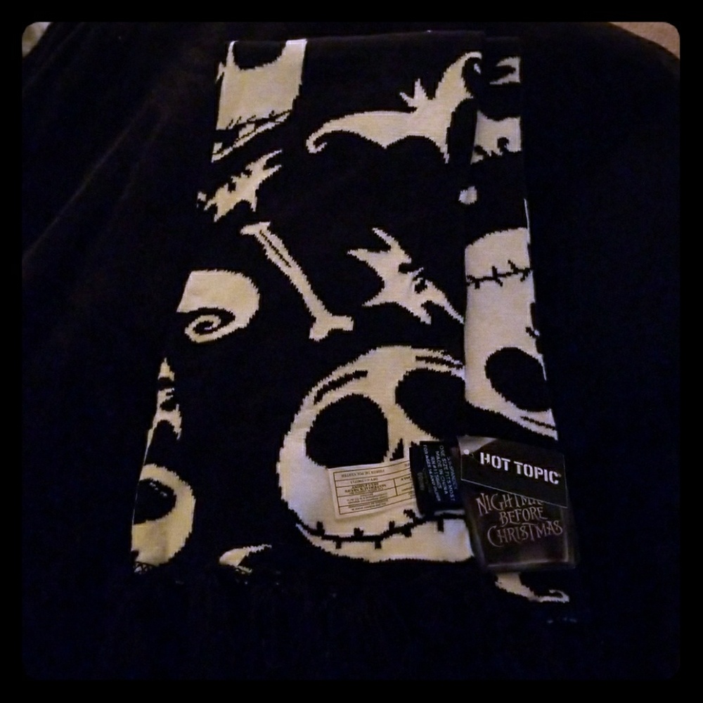 Nightmare before Christmas scarf!!